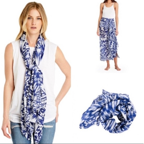 Michael Stars Versatile Ruana Cover-Up Shawl in Blue White OS - Picture 3 of 6